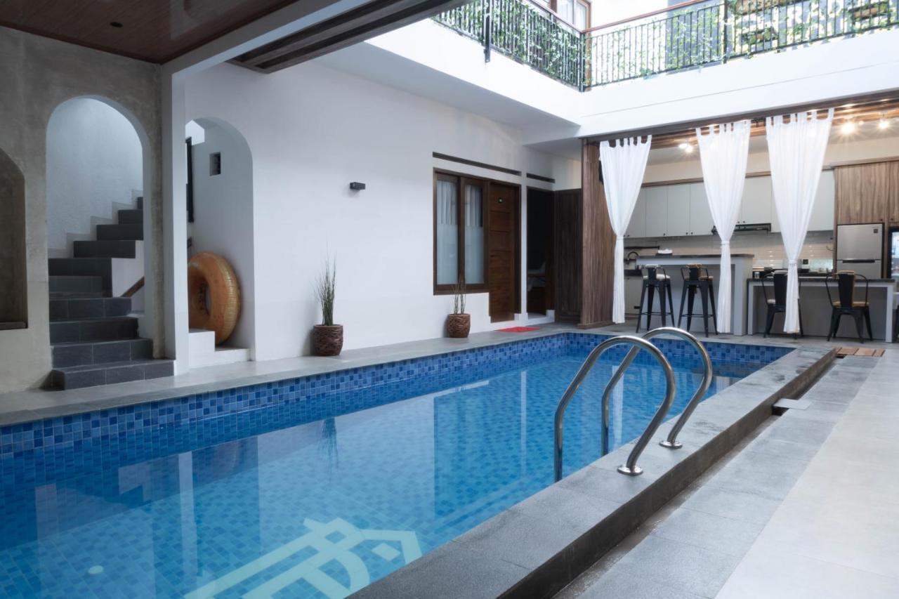 Radja House Cipaku Indah Villa Bandung Exterior photo